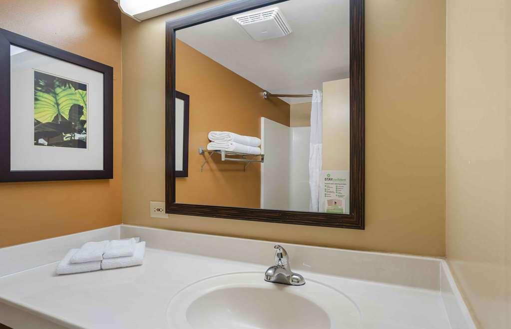Extended Stay America Suites - Chicago - Elmhurst - O'Hare Room photo