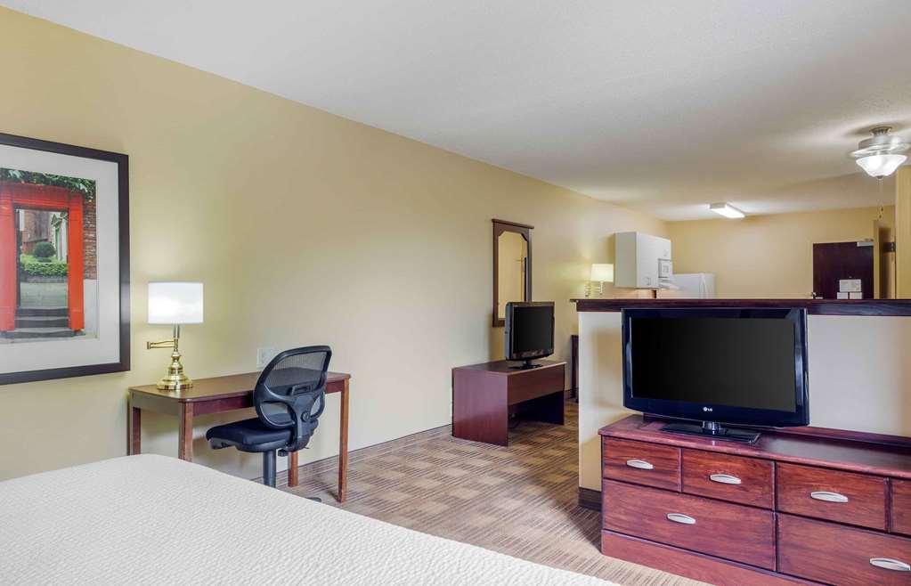 Extended Stay America Suites - Chicago - Elmhurst - O'Hare Room photo